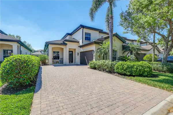 Naples, FL 34119,6135 Montelena CIR 3101