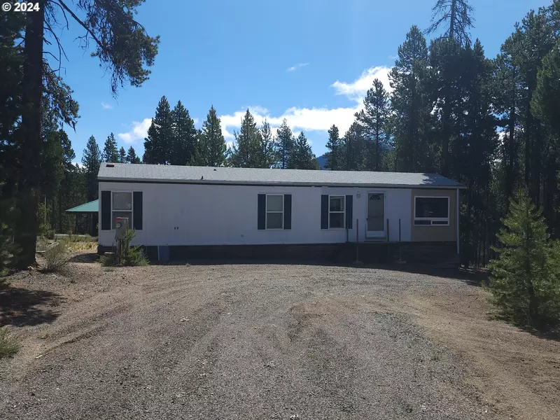 139811 BEAR SKIN RD, Crescent Lake, OR 97733