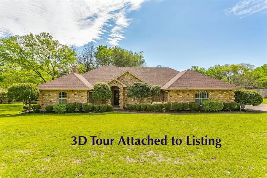 109 Royal Oak Drive, Annetta, TX 76008