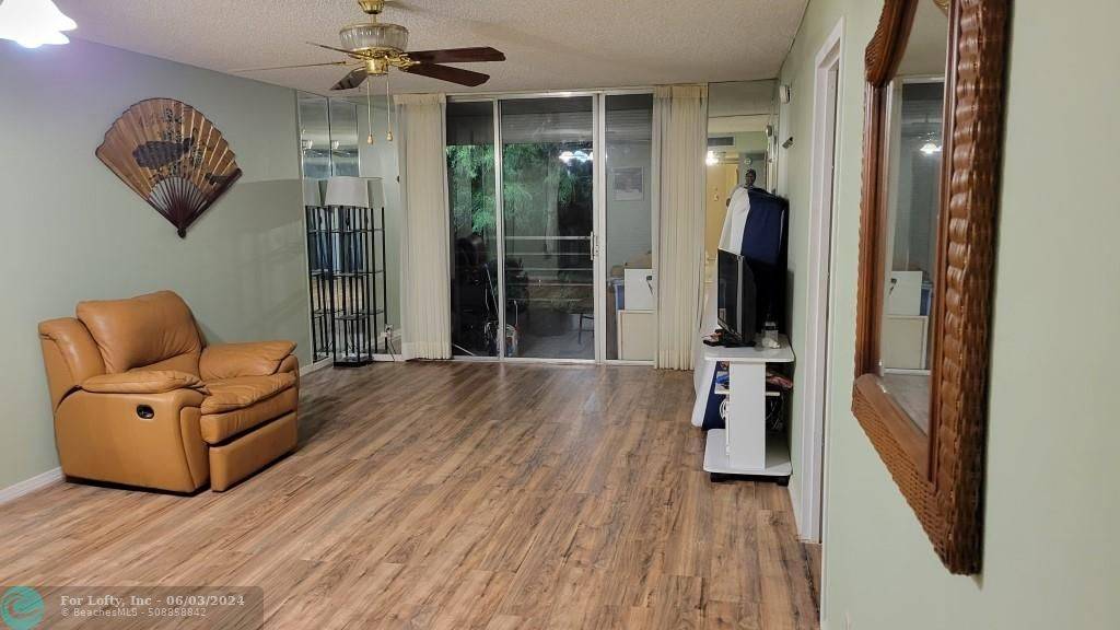 4898 NW 29th Ct  #405, Lauderdale Lakes, FL 33313