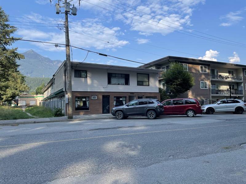 759 4TH AVENUE, Hope, BC V0X 1L4