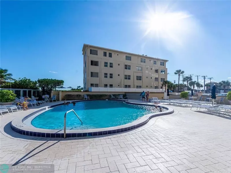 1012 N Ocean Blvd  #1411, Pompano Beach, FL 33062