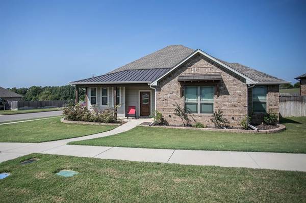 305 Bois D Arc Drive, Bullard, TX 75757