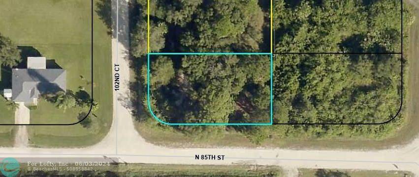 10240 85th St, Vero Beach, FL 32967