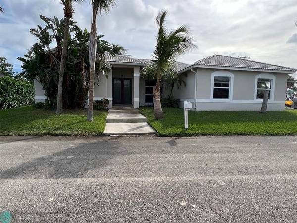 1 Kepner Dr, Boynton Beach, FL 33435