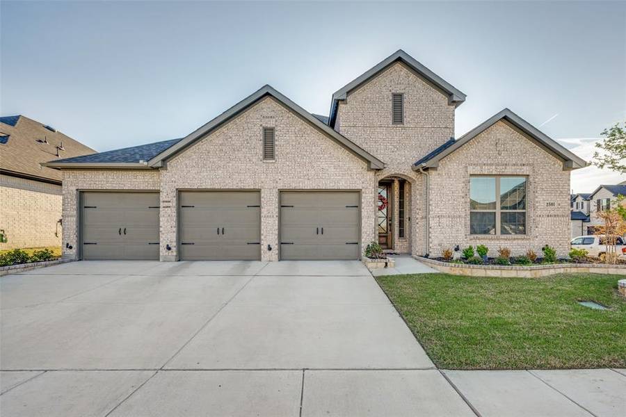 2501 Bluewood Lane, Northlake, TX 76226