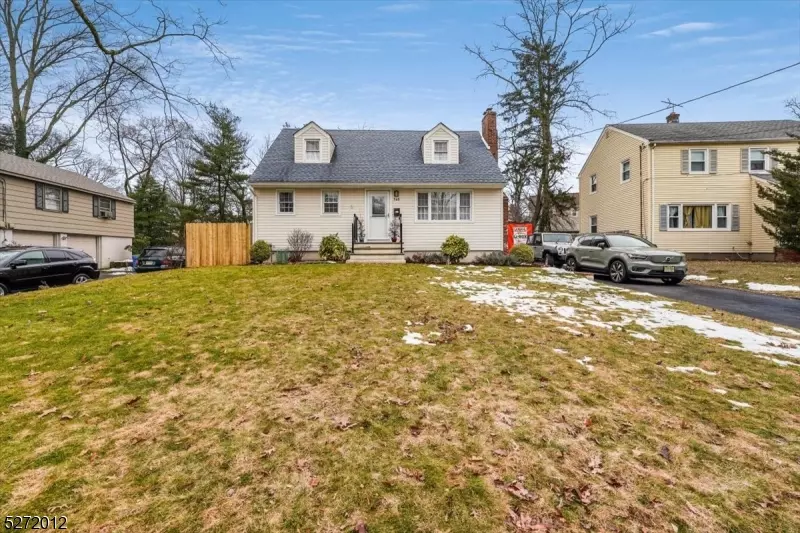 560 Fisk Pl, North Plainfield Boro, NJ 07063