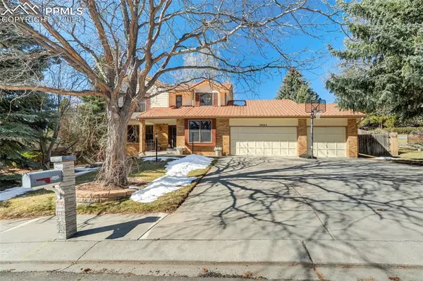 3865 Teakwood PL, Colorado Springs, CO 80918