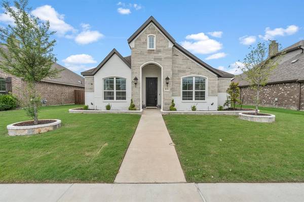 1676 Vista Way, Waxahachie, TX 75165