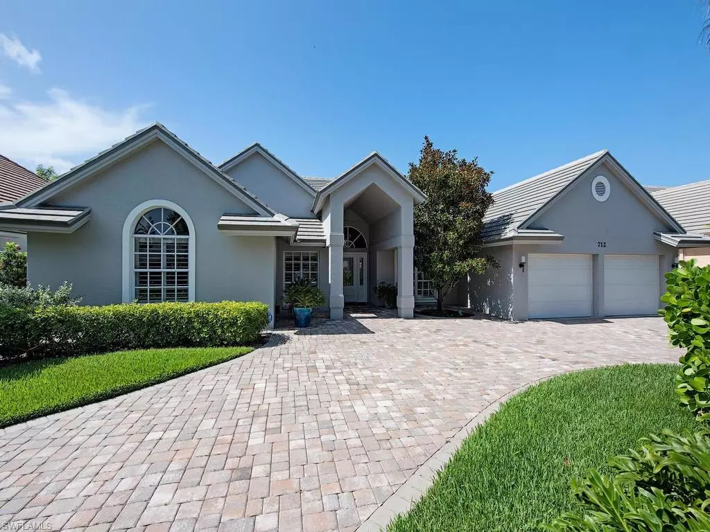 Naples, FL 34108,712 Shadow Lake LN