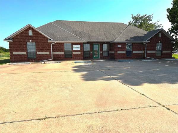 12302 W FM 121 Highway, Van Alstyne, TX 75495