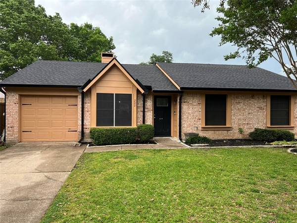 202 Mapleridge Drive, Rockwall, TX 75032