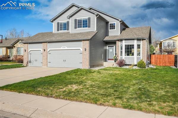 16983 Pawnee Valley TRL, Monument, CO 80132