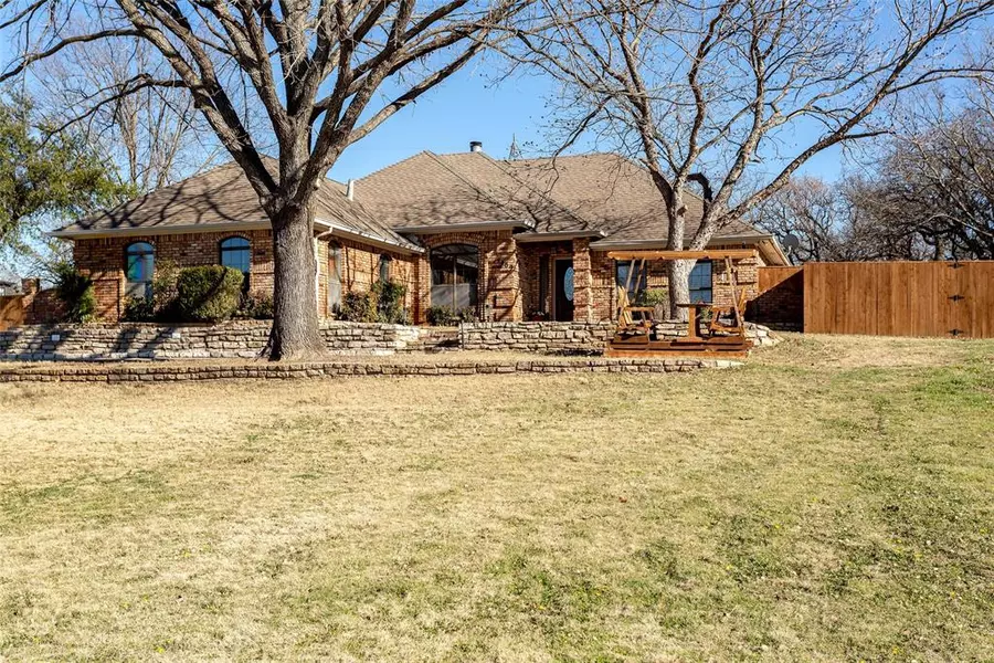 3409 S Ridgeview Drive, Weatherford, TX 76087