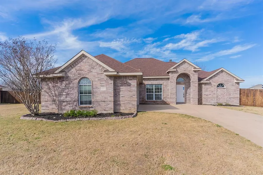 6405 Sunshine Court, Midlothian, TX 76065