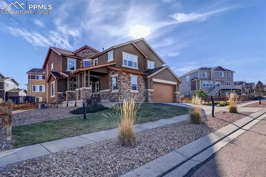 1133 Crown Haven CIR, Colorado Springs, CO 80919