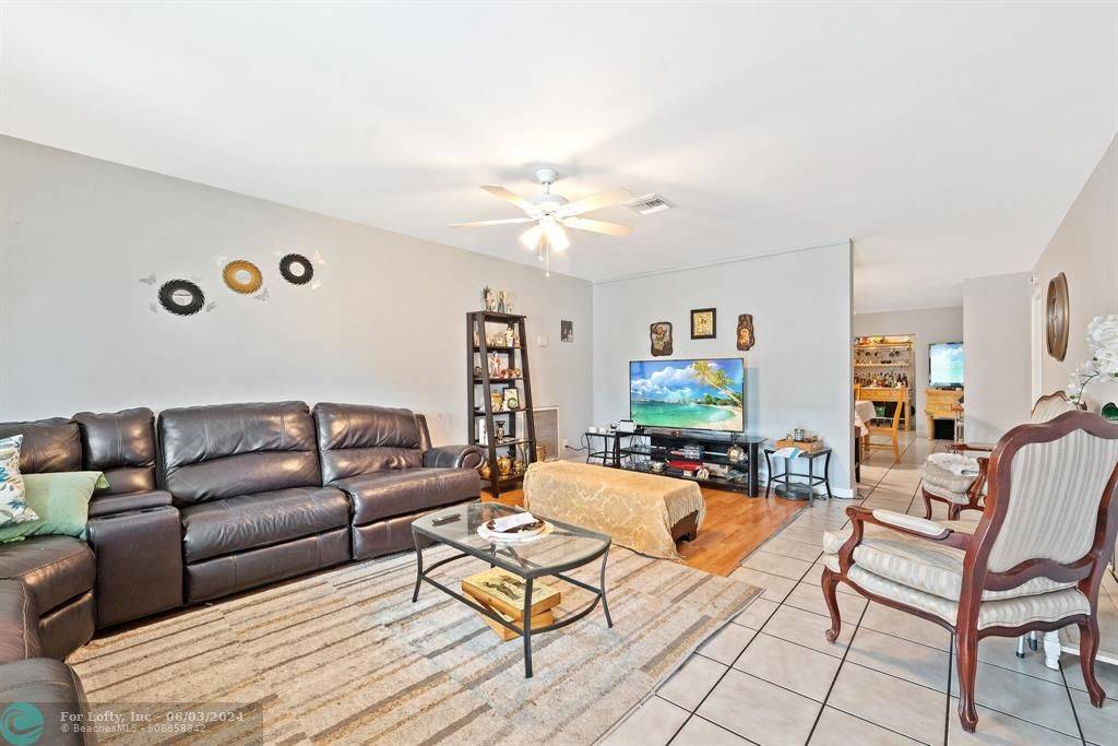 North Lauderdale, FL 33068,[StreetName,UnitNumber,StreetNumber,StreetDirPrefix]
