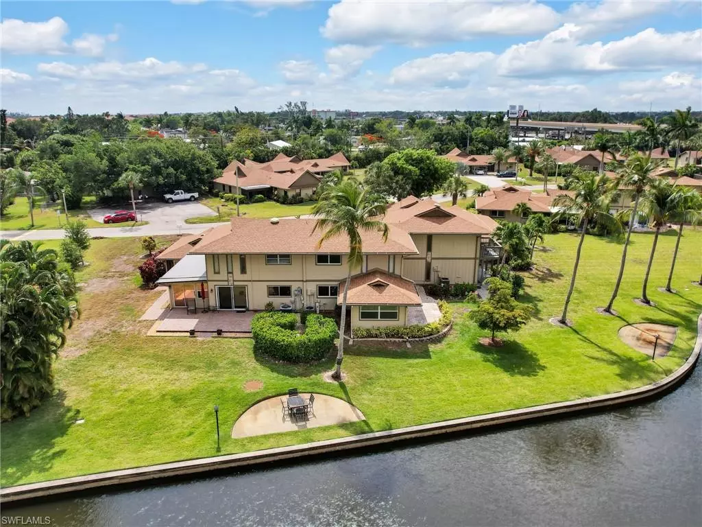 Fort Myers, FL 33919,4265 Island CIR B