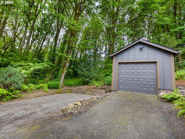 Portland, OR 97219,7705 S FULTON PARK PL