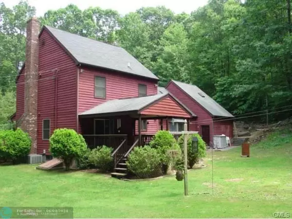 Other City - Not In The State Of Florida, CT 06478,2 Mohawk