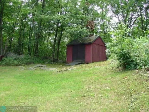 Other City - Not In The State Of Florida, CT 06478,2 Mohawk