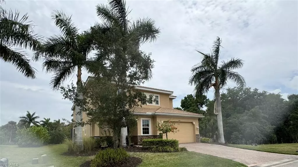 North Fort Myers, FL 33903,3290 Banyon Hollow LOOP