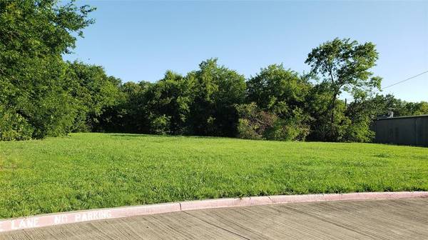 642 Military Parkway,  Mesquite,  TX 75149