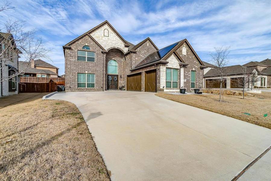 2633 White Plains Drive, Midlothian, TX 76065