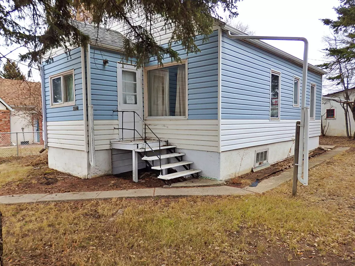 Vermilion, AB T9X 1S8,4907 51 AVE