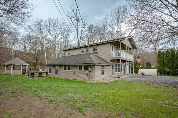 Windsor Township, PA 19534,450 Creek Lane