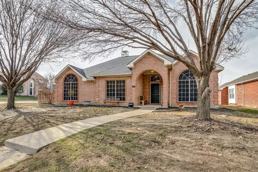 4509 Saddlebrook Drive, Carrollton, TX 75010