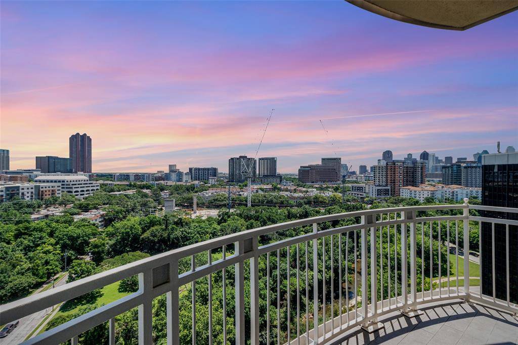 3225 Turtle Creek Boulevard #1604, Dallas, TX 75219
