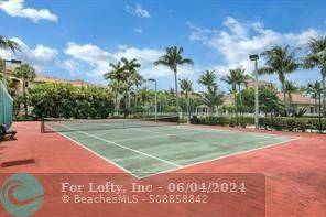 West Palm Beach, FL 33411,6559 Emerald Dunes Dr  #307