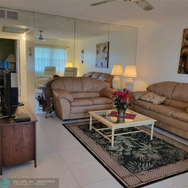 Deerfield Beach, FL 33442,351 Markham P  #351