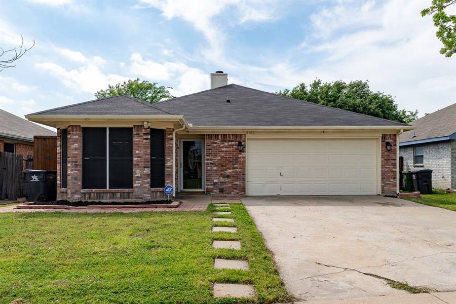 6102 Seese Drive, Arlington, TX 76018