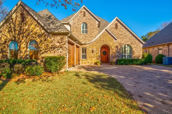 Arlington, TX 76017,3605 Regents Park Court