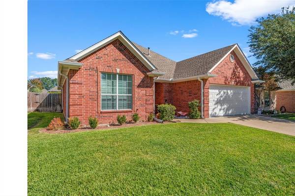 1915 Hollybranch Drive, Tyler, TX 75703