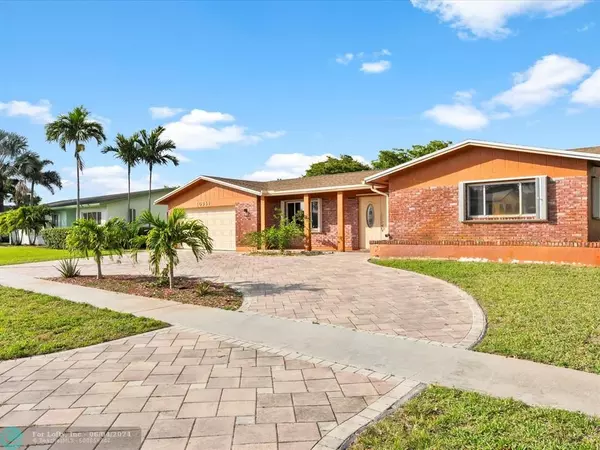 Pembroke Pines, FL 33026,10941 NW 16 CT