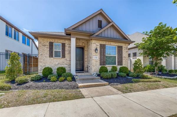 1718 Green Jasper Place, Arlington, TX 76005