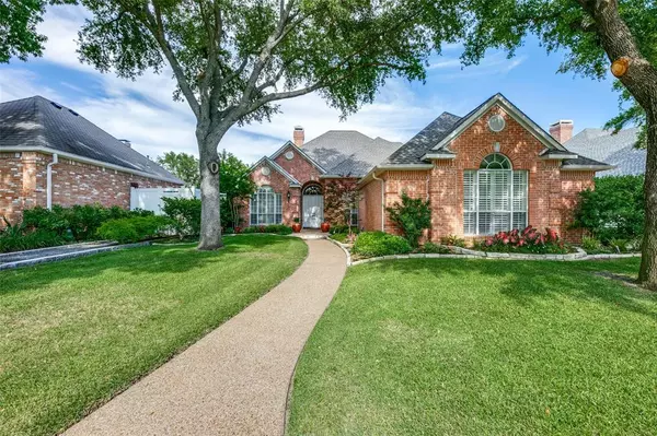 12320 Brittany Circle, Dallas, TX 75230