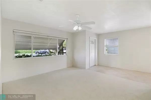 Lake Worth Beach, FL 33460,1226 S H St