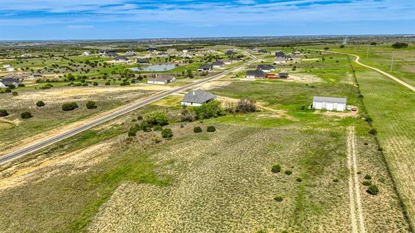 2061 Eagles Ridge Drive, Weatherford, TX 76087