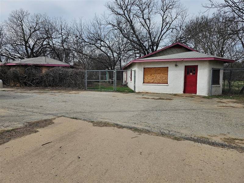 709 W Commerce, Brownwood, TX 76801