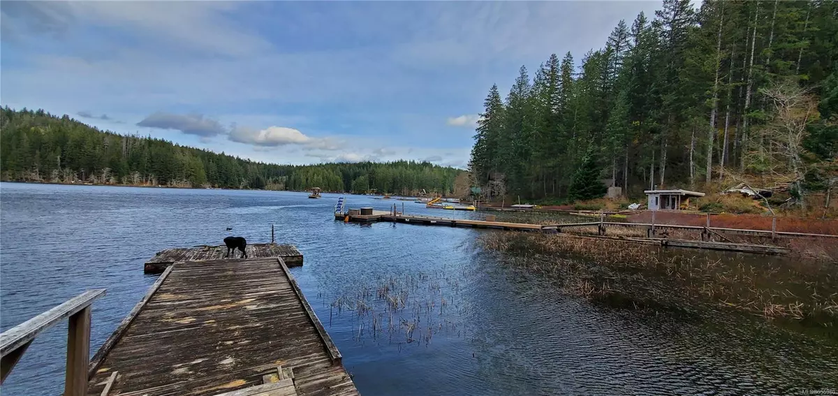 Quadra Island, BC V0P 1H0,Block A Village Bay Lake