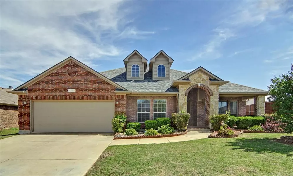 1400 Axis Deer Road, Arlington, TX 76002