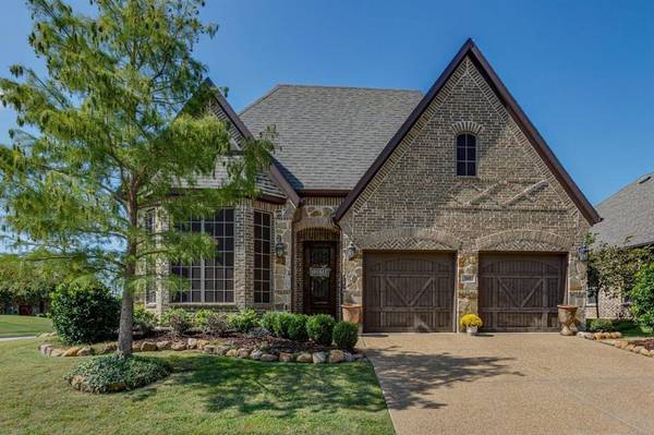 585 Deverson Drive,  Rockwall,  TX 75087