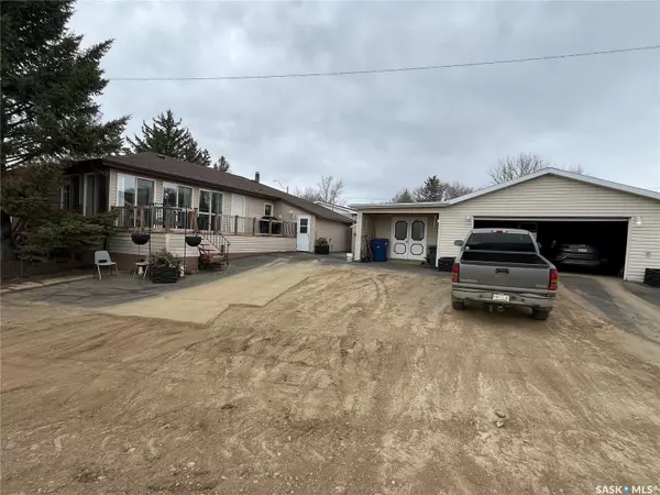 316 Centre STREET, Coronach, SK S0H 0Z0