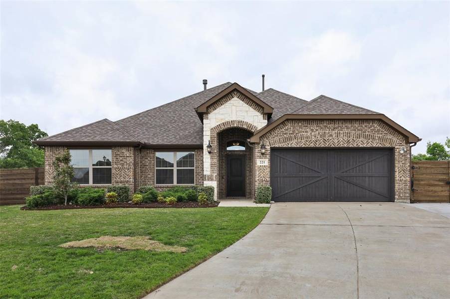 221 Covington Drive, Wylie, TX 75098