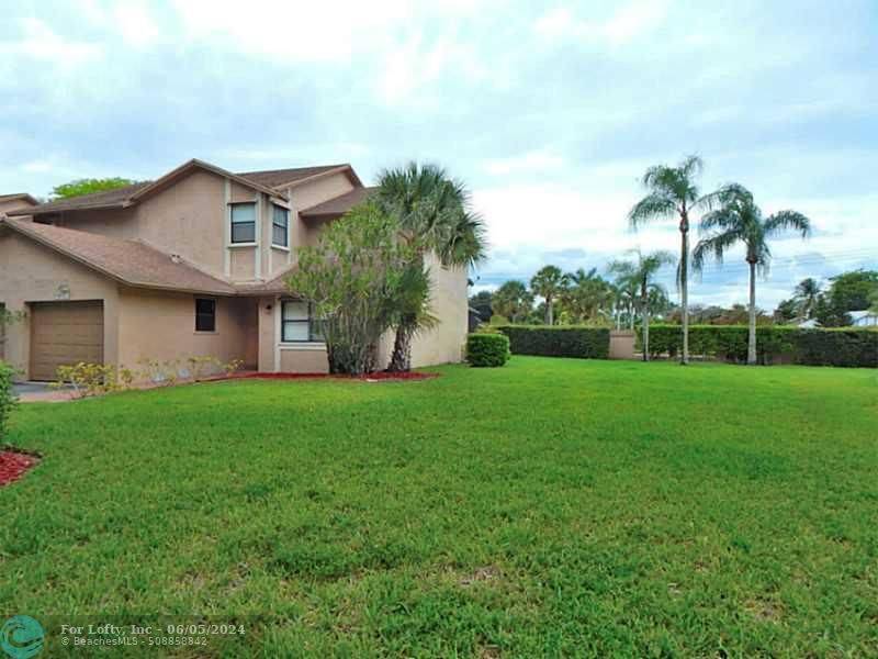 Sunrise, FL 33326,230 Lakeside Cir  #230