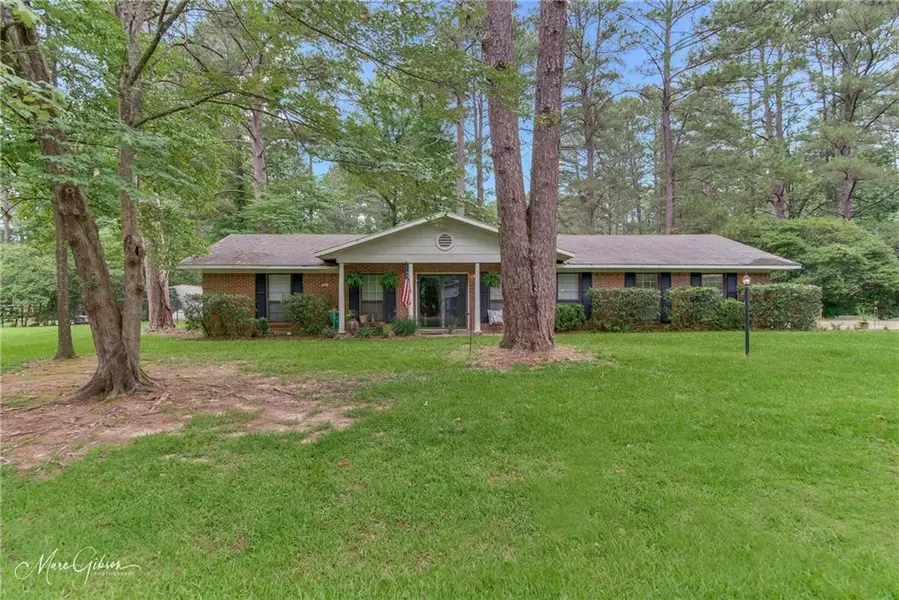 224 Pine Lake Drive, Haughton, LA 71037